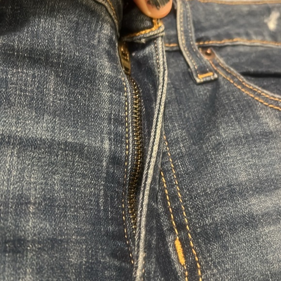 Levi’s 721 Skinny Jeans - Picture 6 of 6
